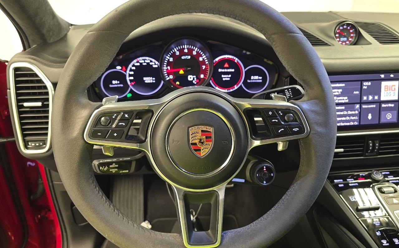 Porsche Cayenne GTS Coupe AWD 2021