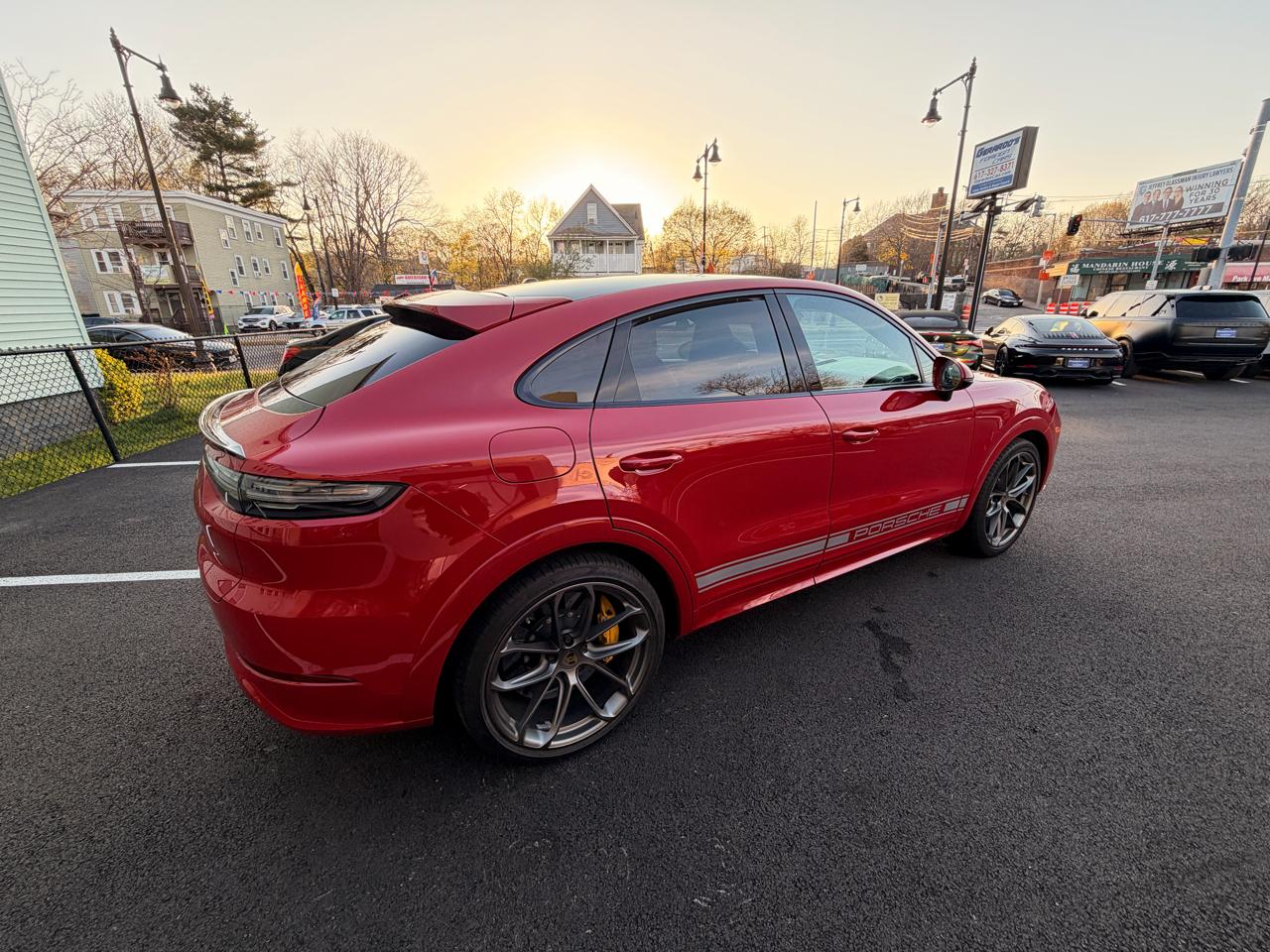 Porsche Cayenne GTS Coupe AWD 2021