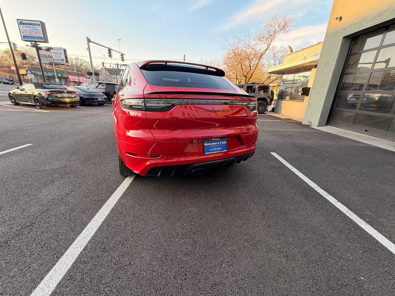 Porsche Cayenne GTS Coupe AWD 2021