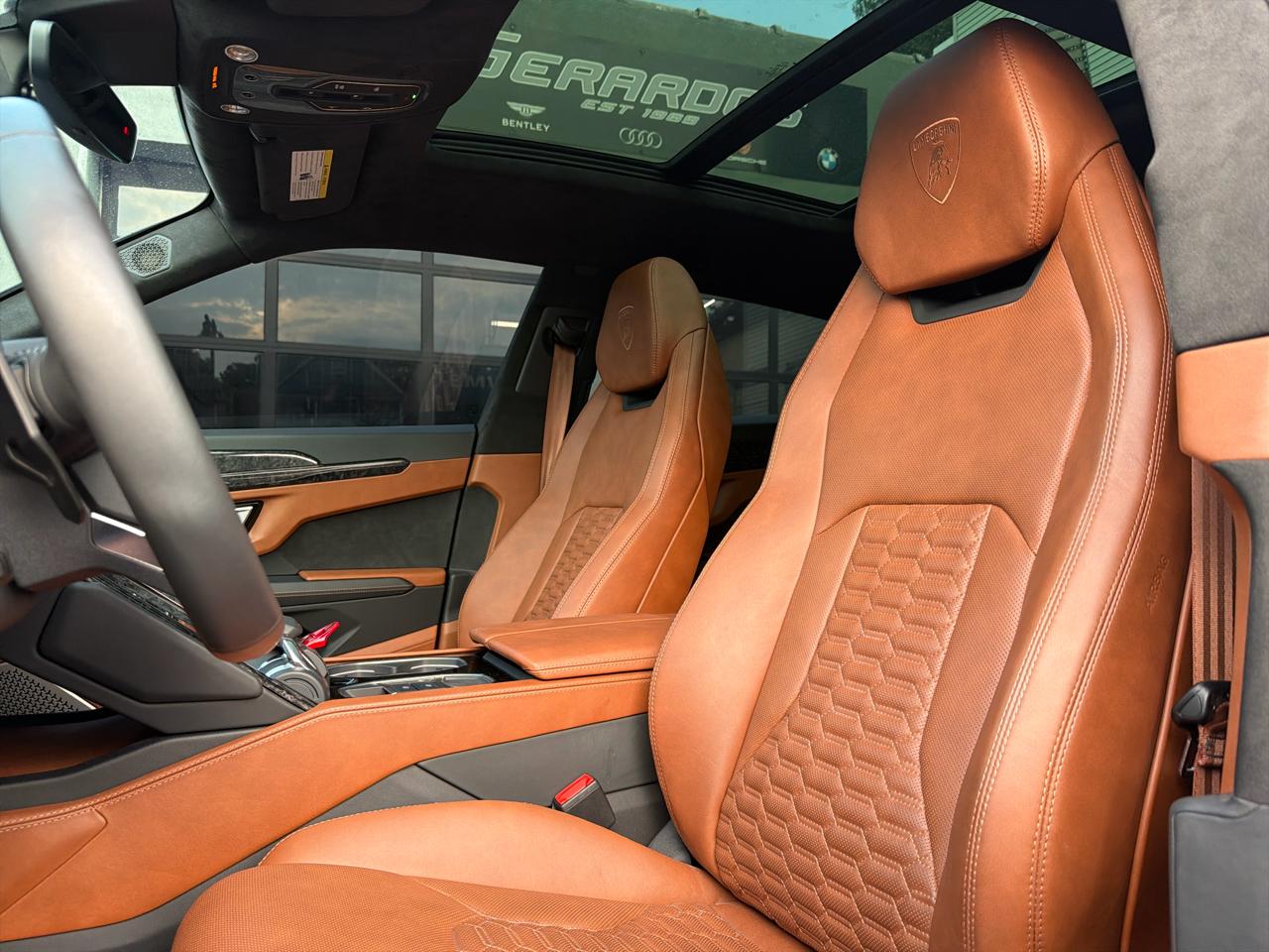 Lamborghini Urus AWD 2022