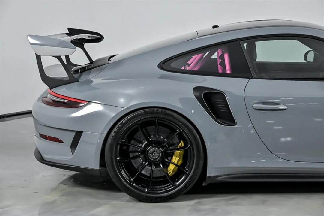 Porsche 911 GT3 RS Coupe 2019
