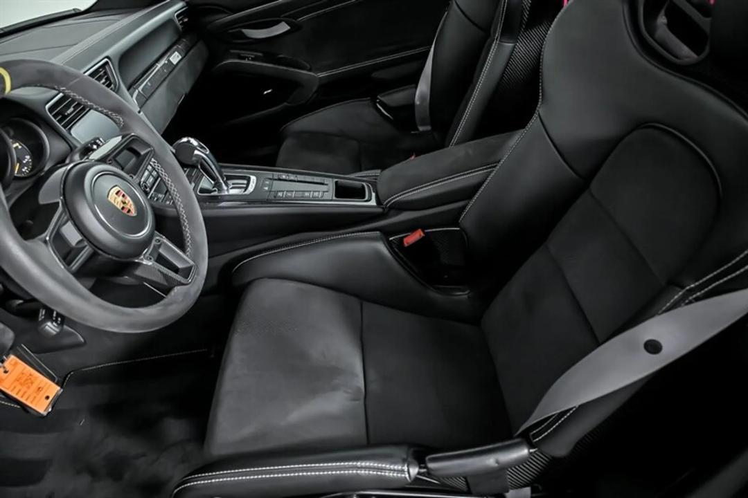 Porsche 911 GT3 RS Coupe 2019