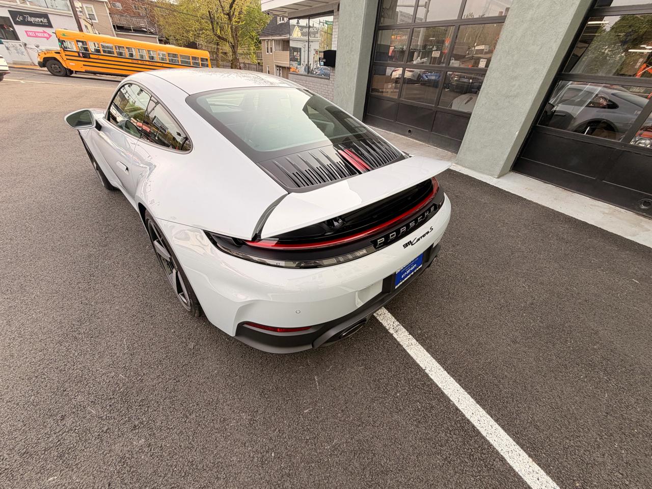 Porsche 911 Carrera S Coupe 2026