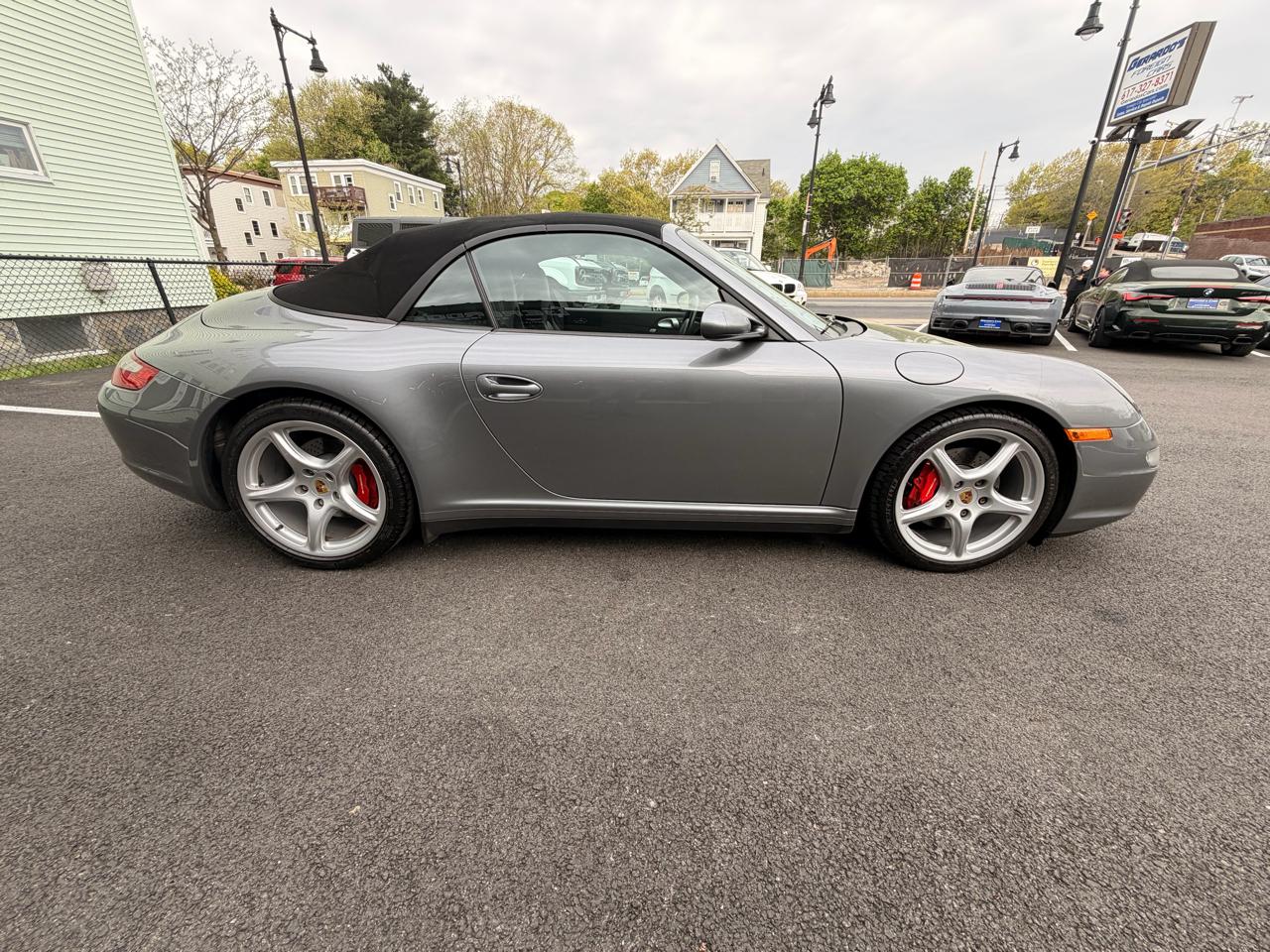Porsche 911 2dr Cabriolet Carrera S 2006