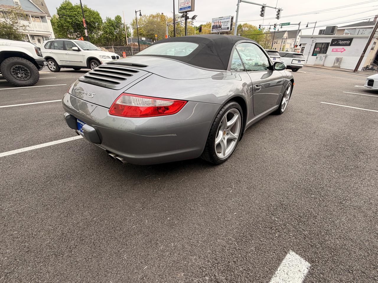 Porsche 911 2dr Cabriolet Carrera S 2006