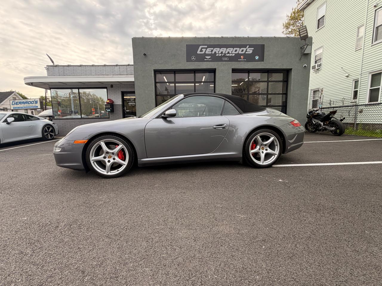 Porsche 911 2dr Cabriolet Carrera S 2006