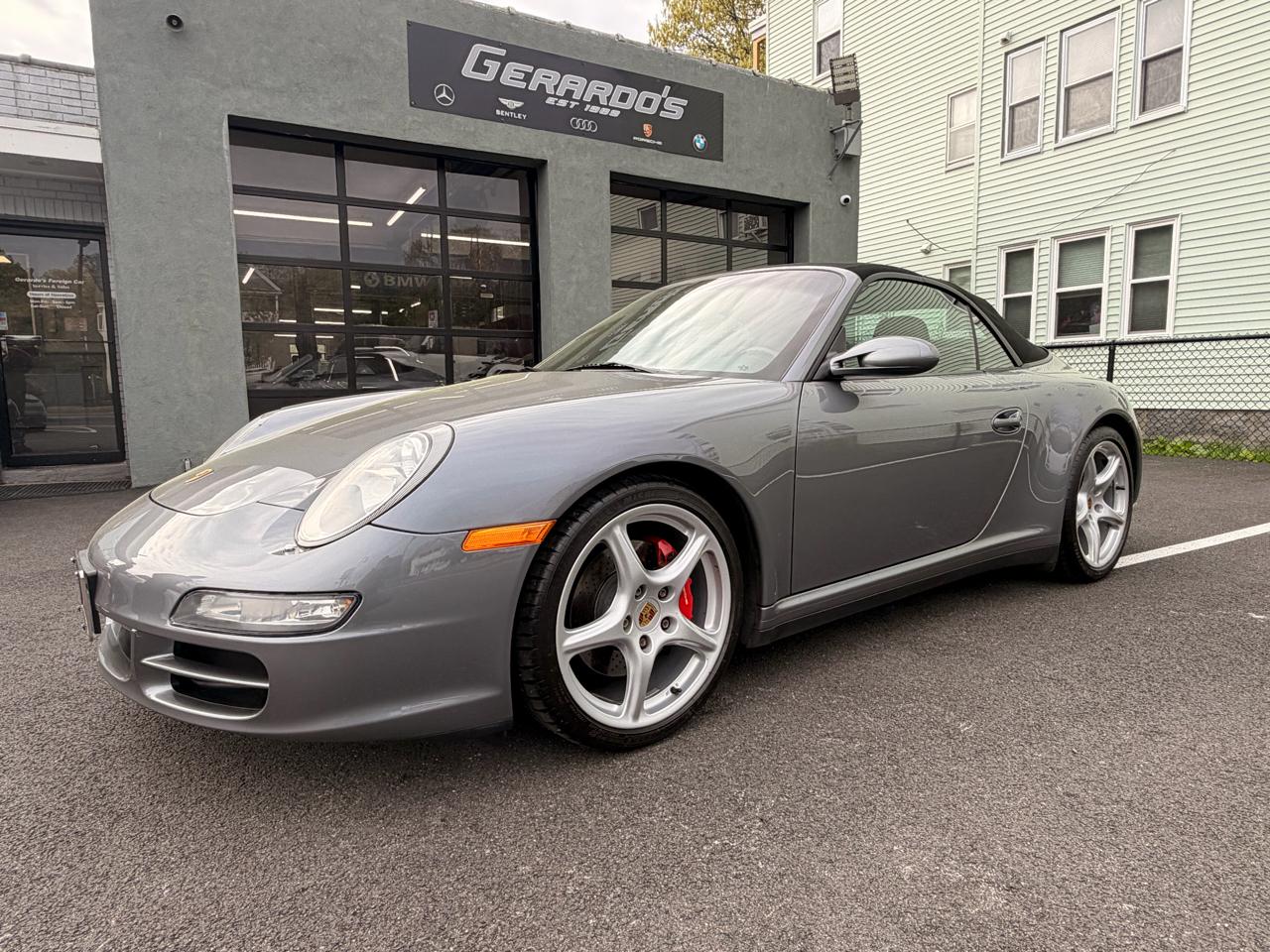 Porsche 911 2dr Cabriolet Carrera S 2006