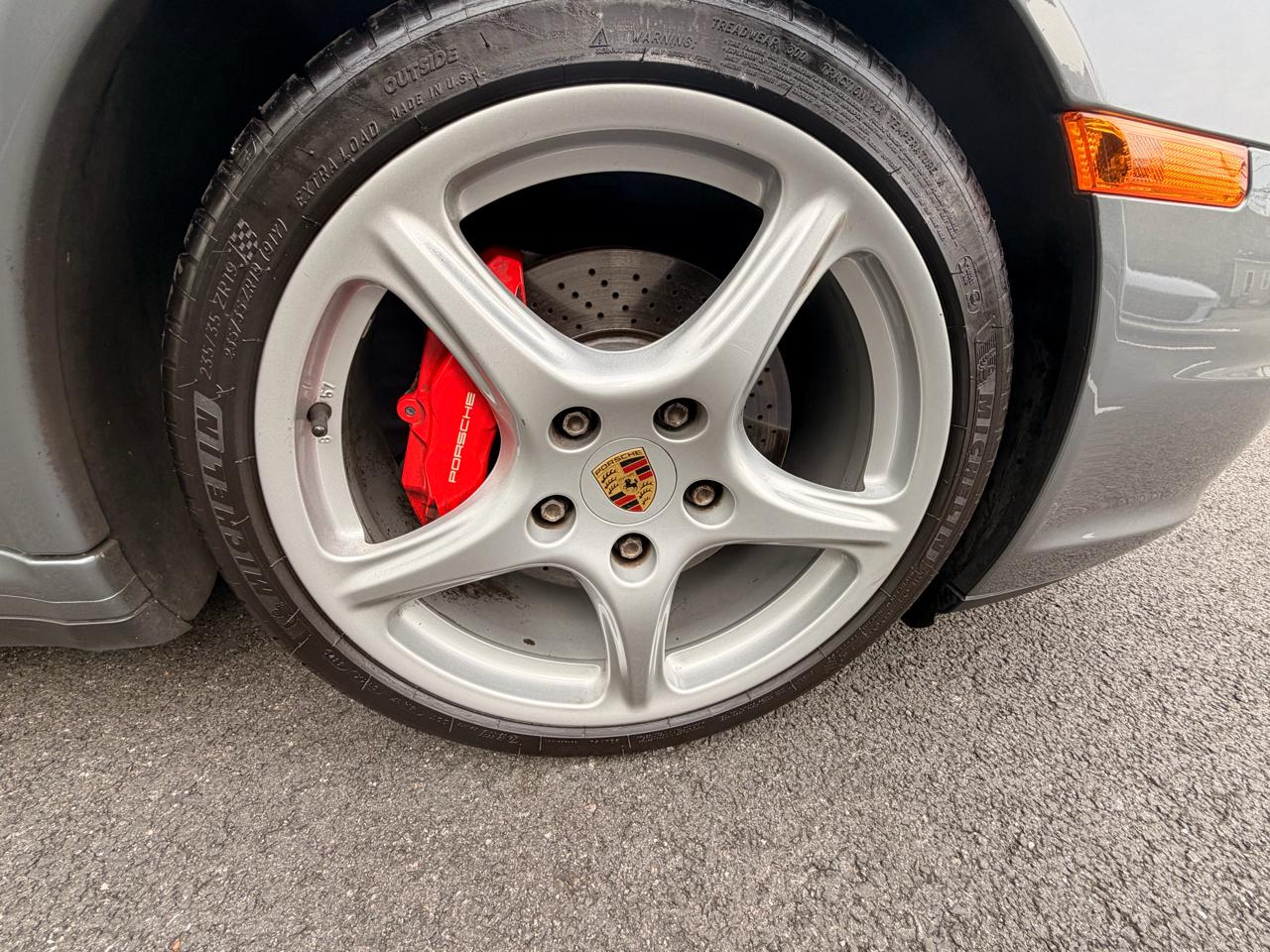 Porsche 911 2dr Cabriolet Carrera S 2006