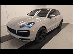 2022 Porsche Cayenne 