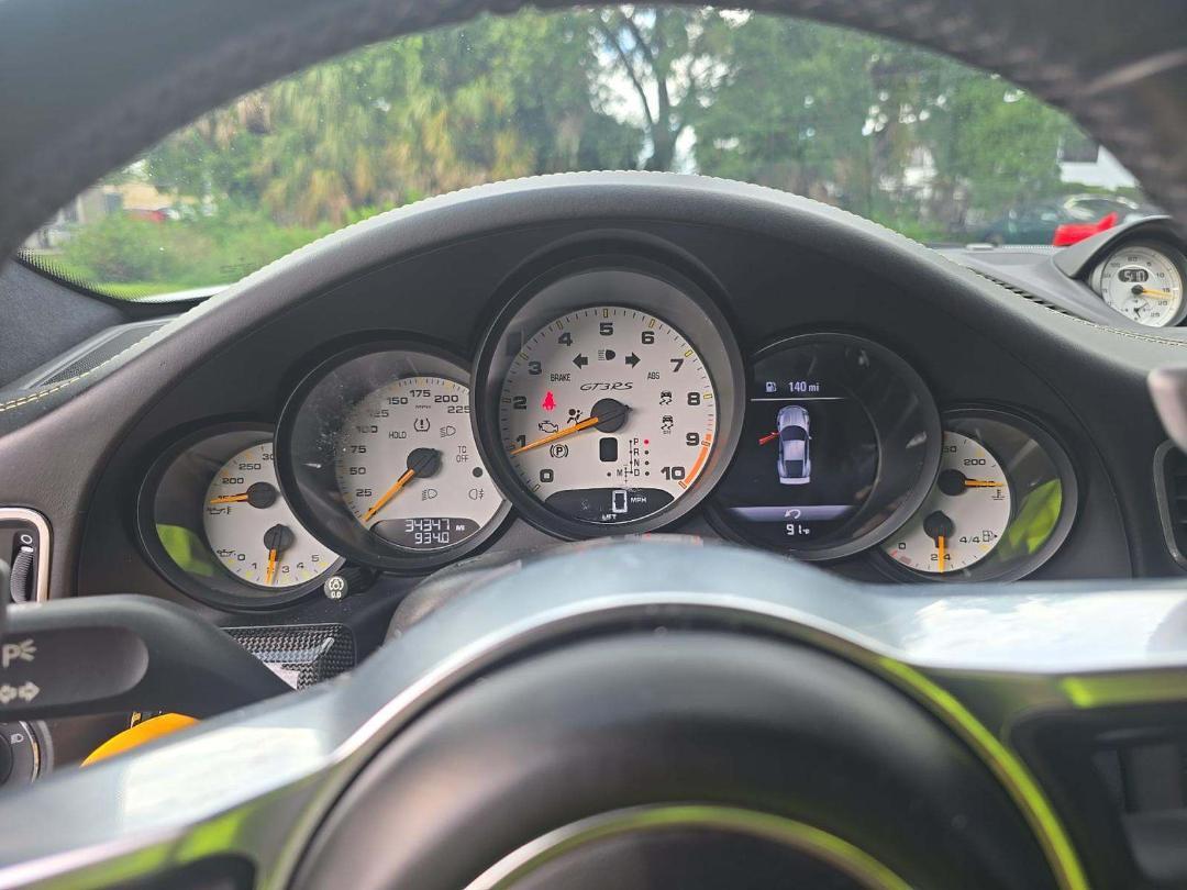 Porsche 911 2dr Cpe GT3 RS 2016