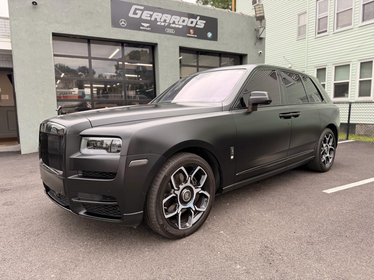 Rolls-Royce Cullinan Black Badge Sport Utility 2023