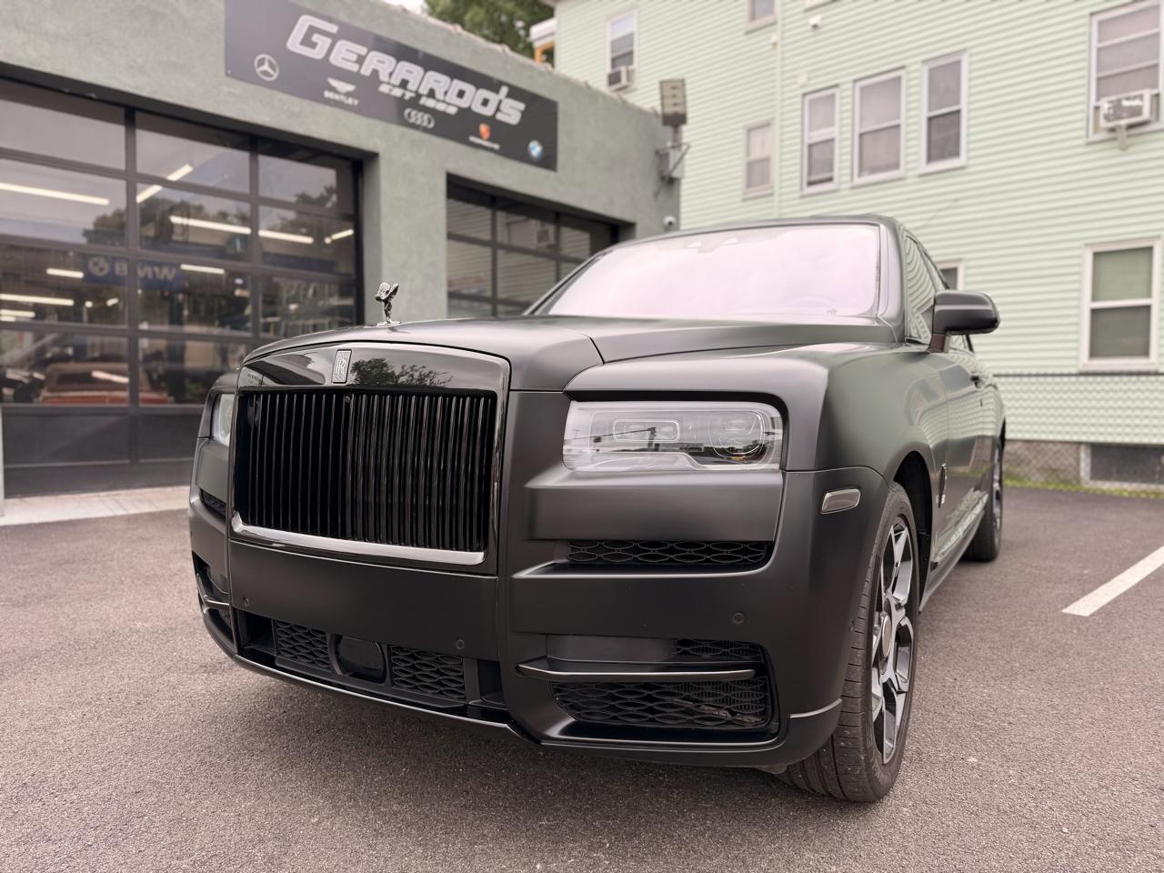 Rolls-Royce Cullinan Black Badge Sport Utility 2023