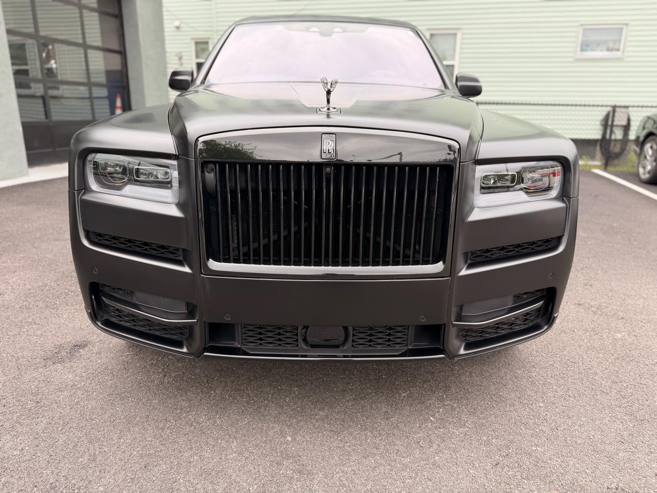 Rolls-Royce Cullinan Black Badge Sport Utility 2023