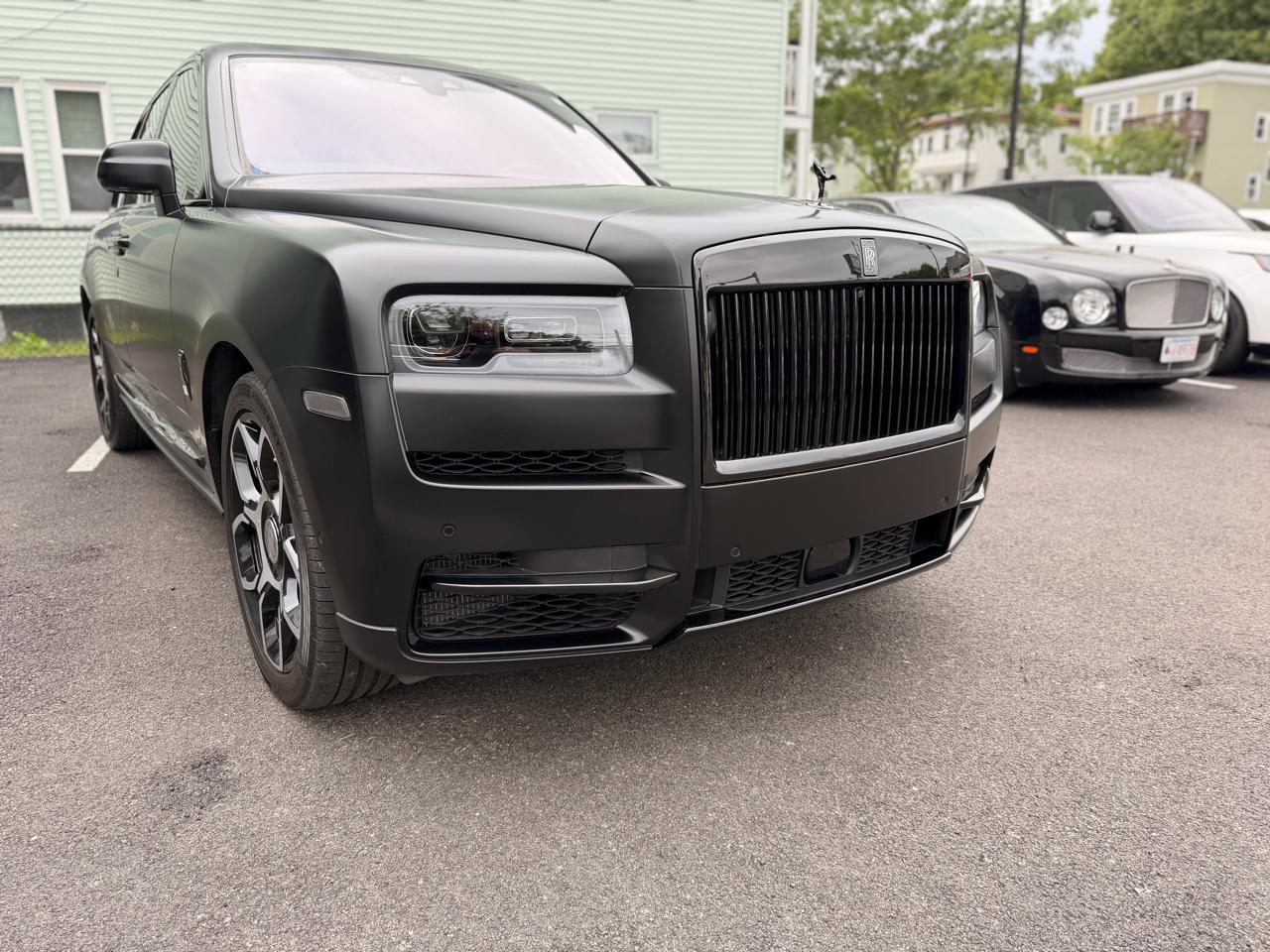 Rolls-Royce Cullinan Black Badge Sport Utility 2023