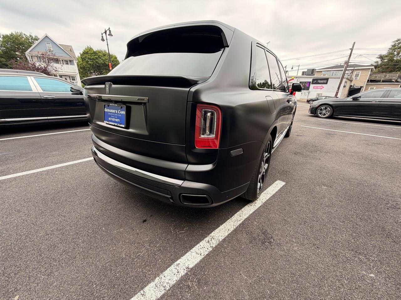 Rolls-Royce Cullinan Black Badge Sport Utility 2023
