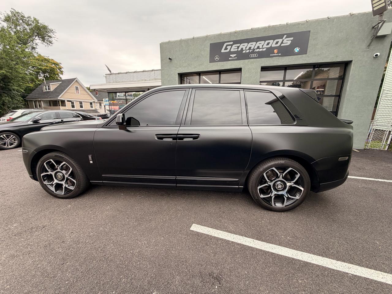 Rolls-Royce Cullinan Black Badge Sport Utility 2023