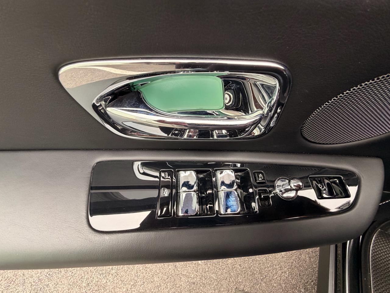 Rolls-Royce Cullinan Black Badge Sport Utility 2023