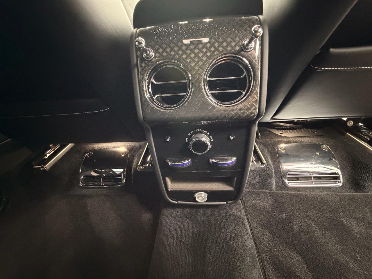 Rolls-Royce Cullinan Black Badge Sport Utility 2023