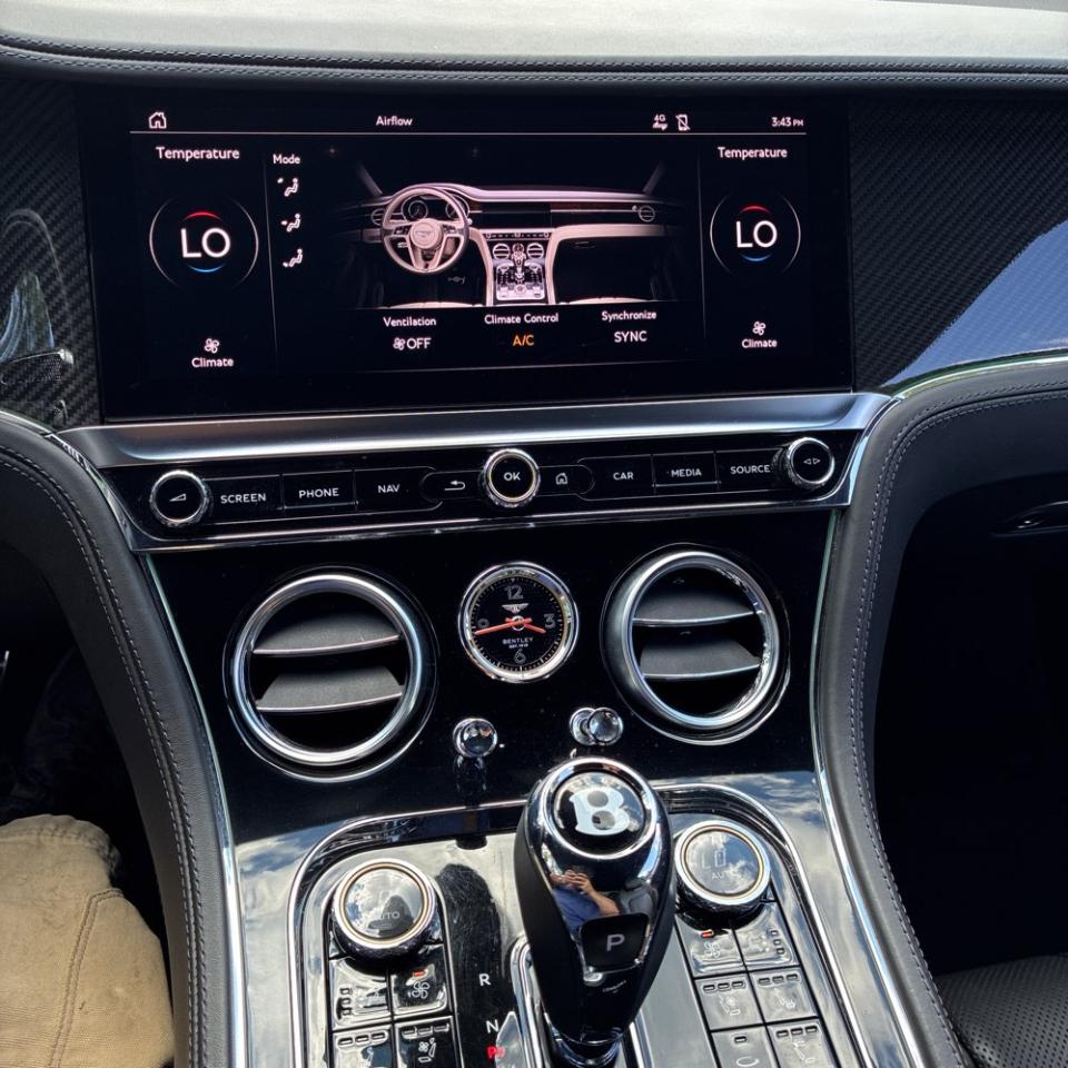 Bentley Continental GT V8 Convertible 2021