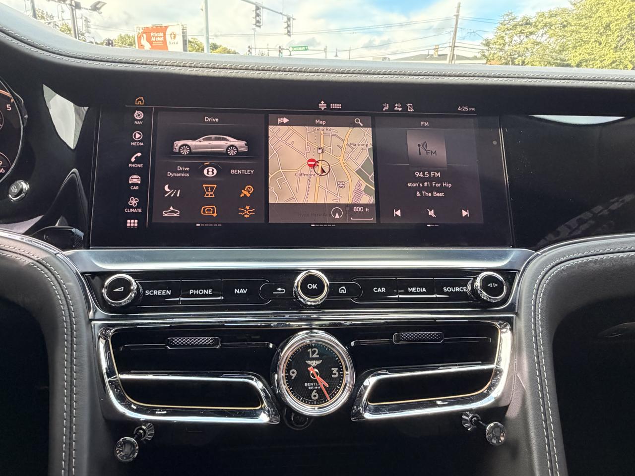 Bentley Flying Spur V8 Sedan 2021