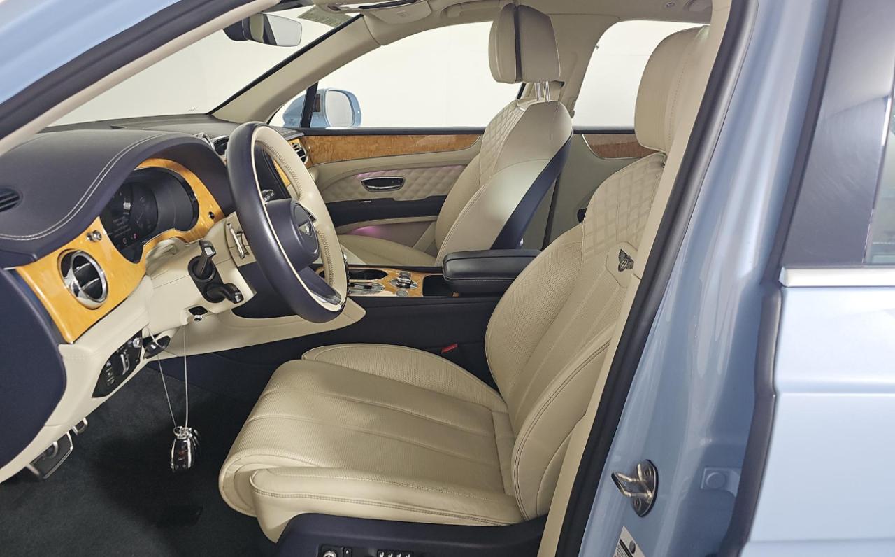 Bentley Bentayga V8 AWD 2021