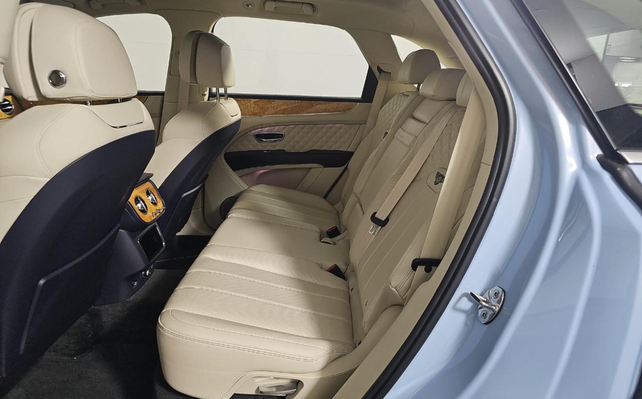 Bentley Bentayga V8 AWD 2021