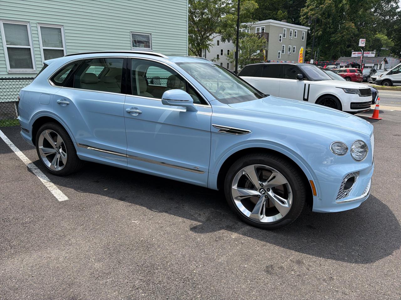 Bentley Bentayga V8 AWD 2021