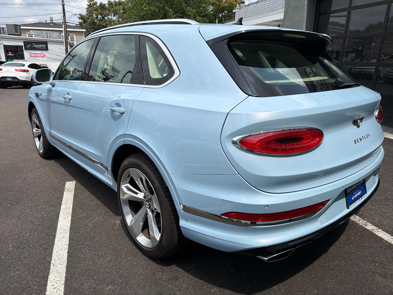Bentley Bentayga V8 AWD 2021