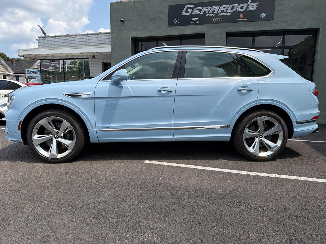 Bentley Bentayga V8 AWD 2021
