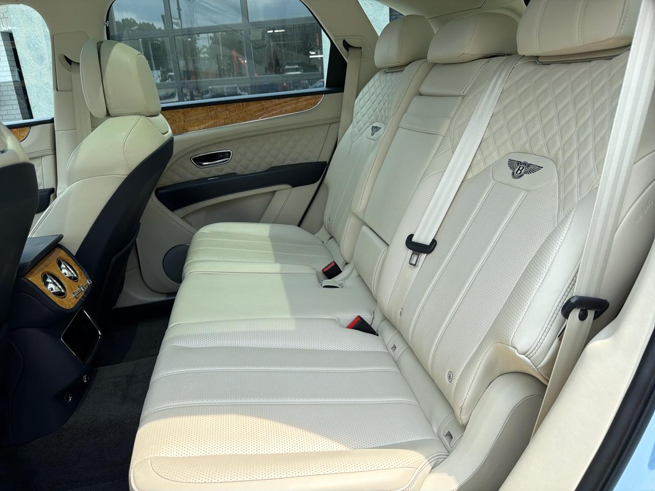 Bentley Bentayga V8 AWD 2021