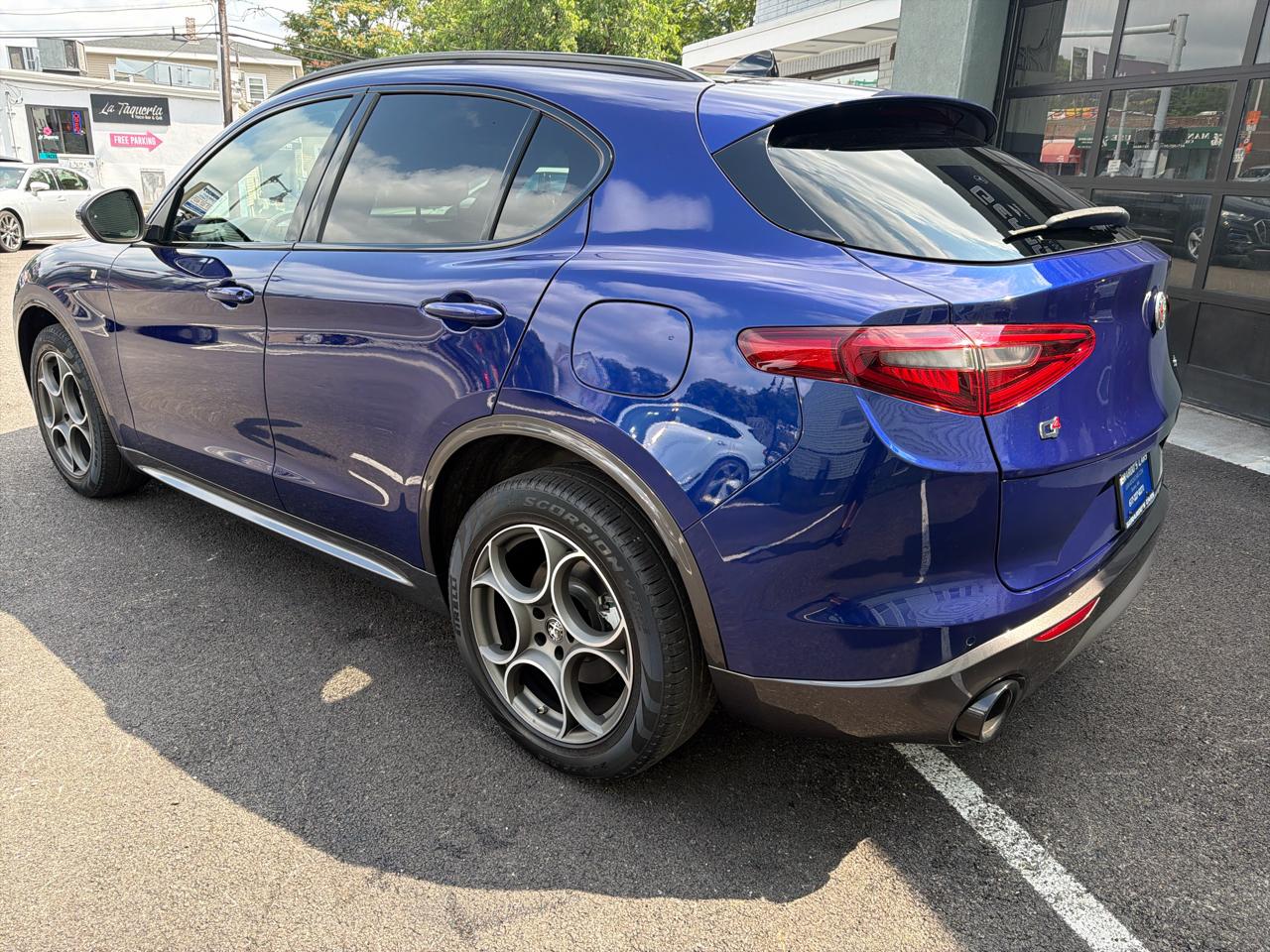 Alfa Romeo Stelvio Ti AWD 2023