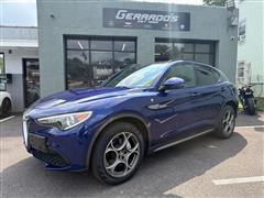 2023 Alfa Romeo Stelvio 