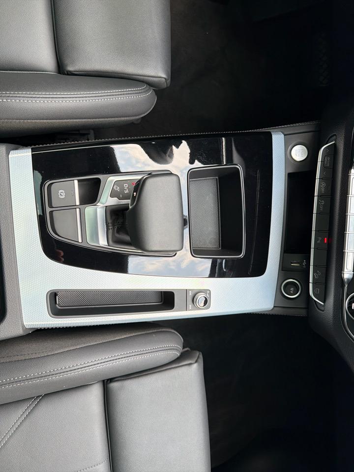 Audi Q5 S line Premium Plus 45 TFSI quattro 2024