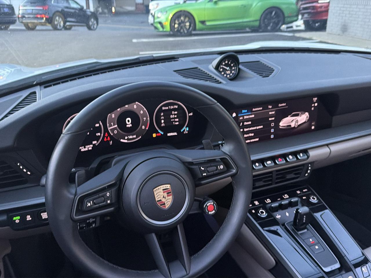 Porsche 911 Carrera Cabriolet 2025