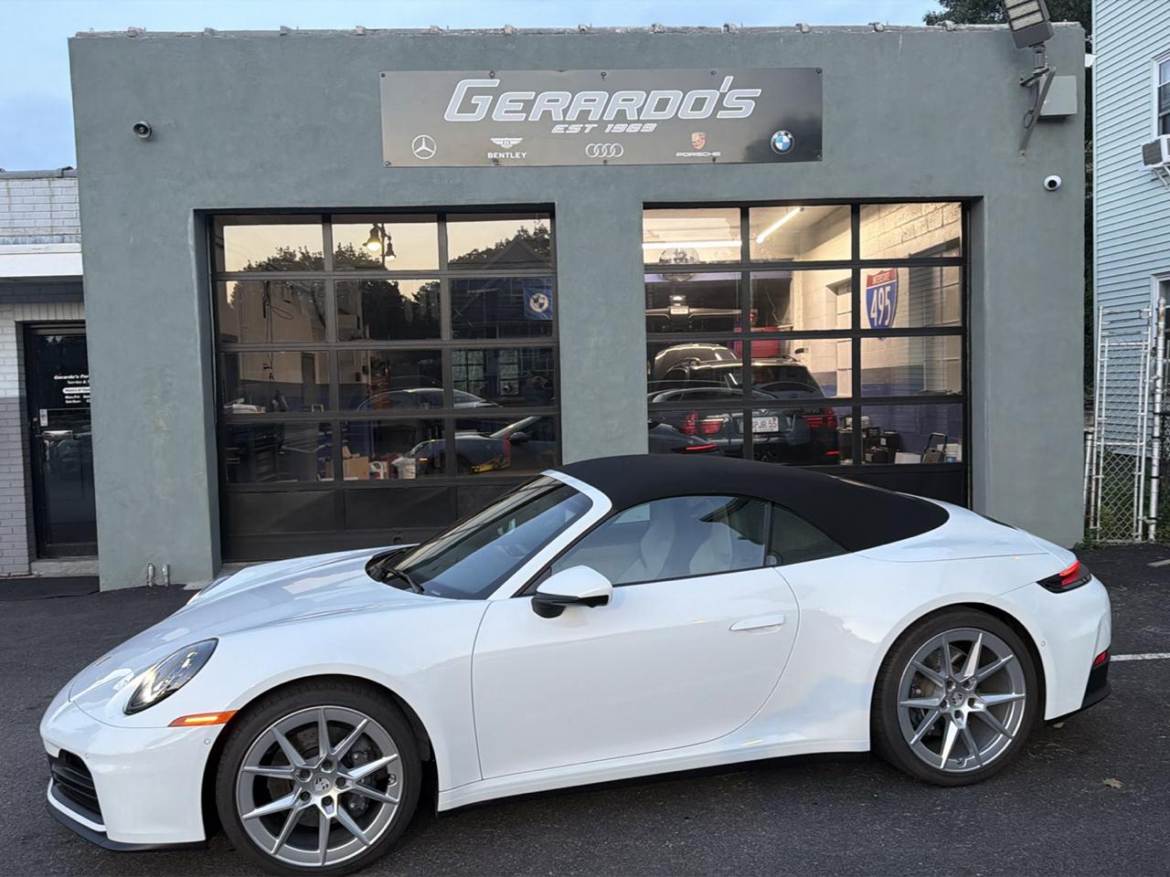 Porsche 911 Carrera Cabriolet 2025