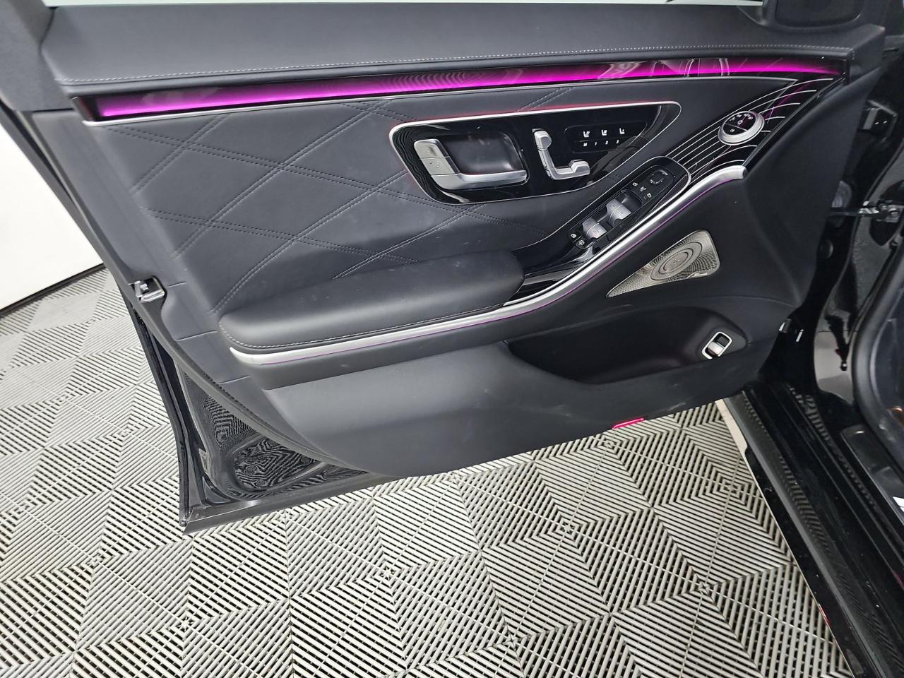 Mercedes-Benz S-Class AMG S 63 E 4MATIC Sedan 2025