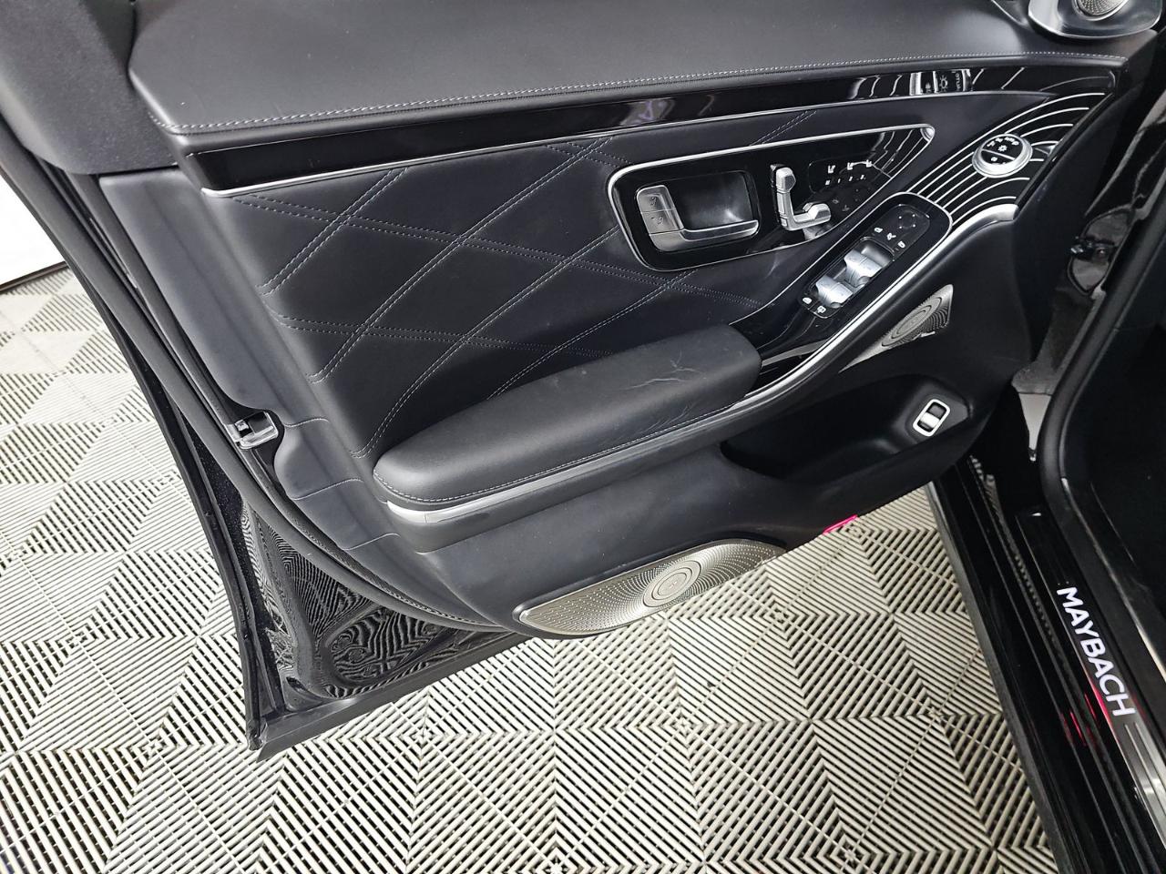 Mercedes-Benz S-Class Maybach S 580 4MATIC Sedan 2024