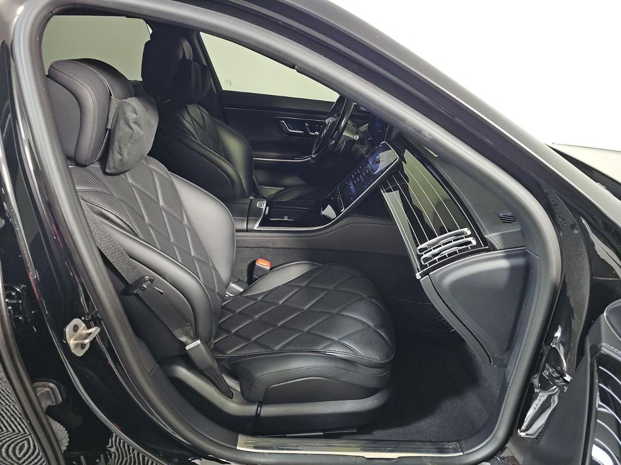 Mercedes-Benz S-Class Maybach S 580 4MATIC Sedan 2024