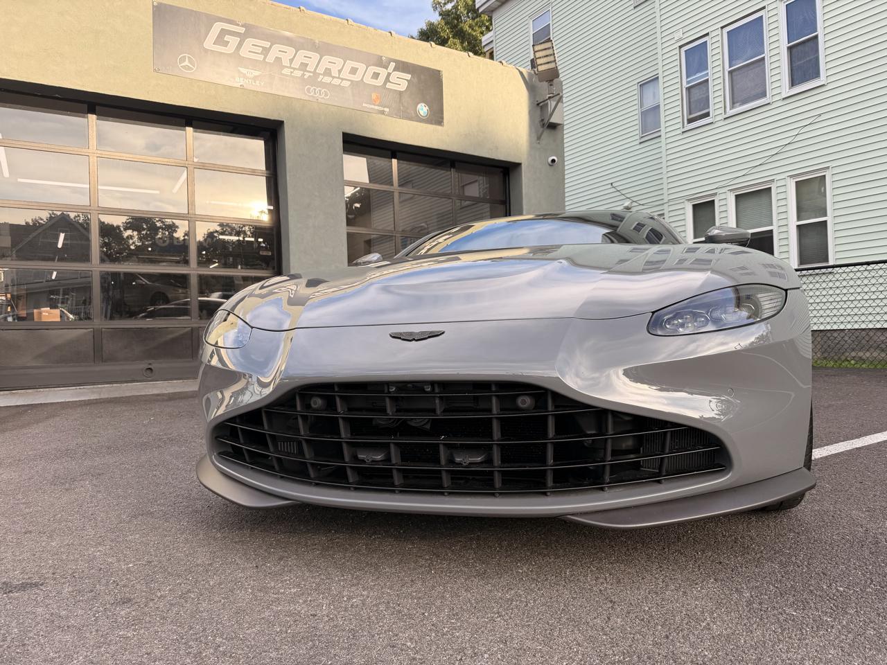 Aston Martin Vantage Coupe 2022