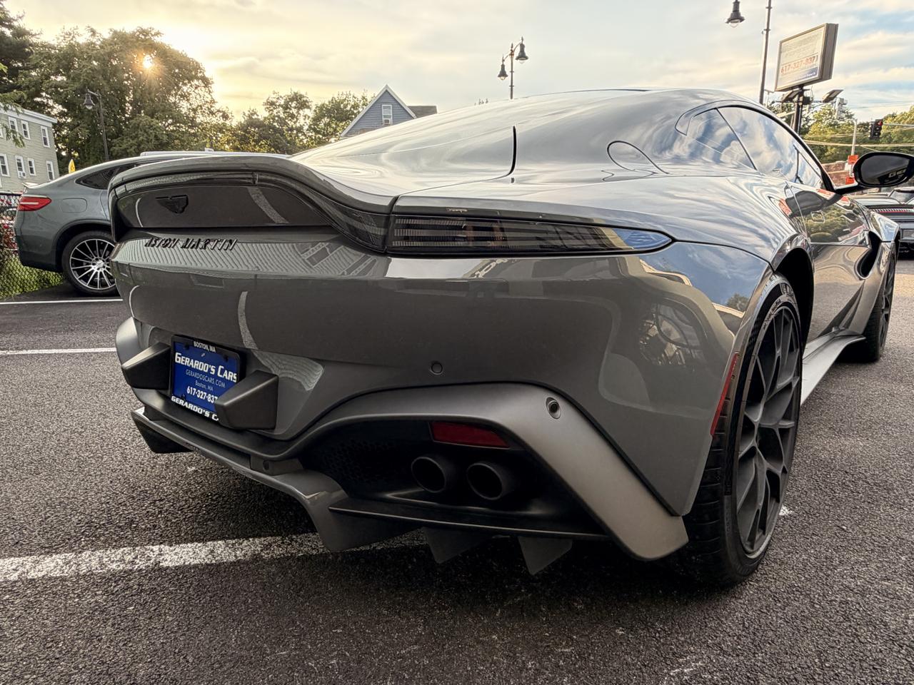 Aston Martin Vantage Coupe 2022