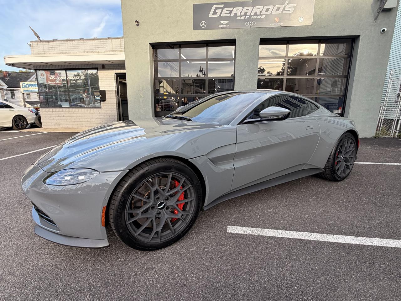 Aston Martin Vantage Coupe 2022