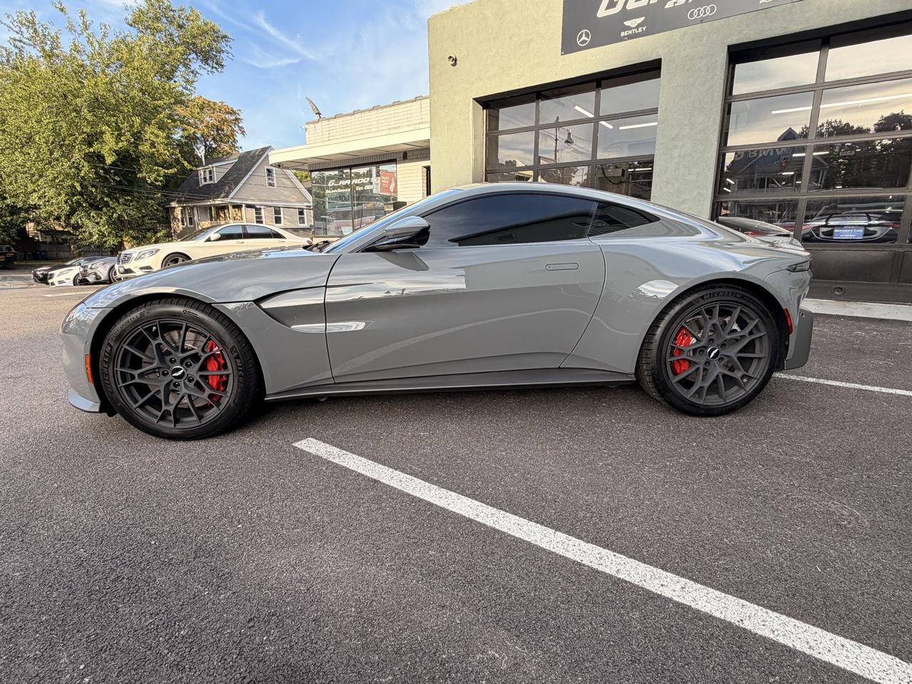Aston Martin Vantage Coupe 2022