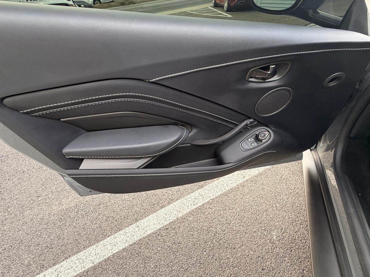 Aston Martin Vantage Coupe 2022