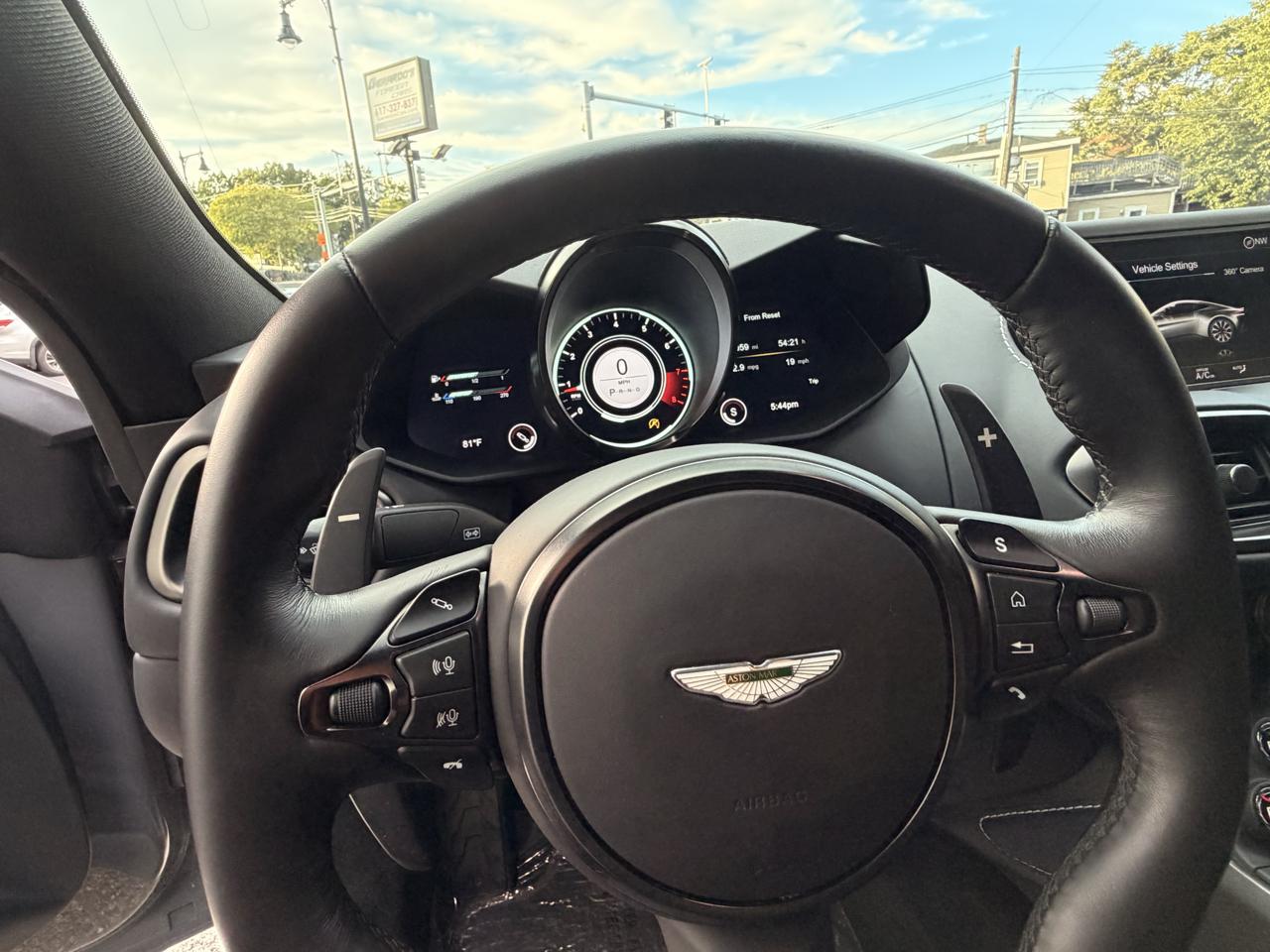 Aston Martin Vantage Coupe 2022