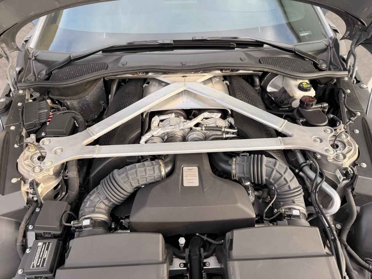 Aston Martin Vantage Coupe 2022