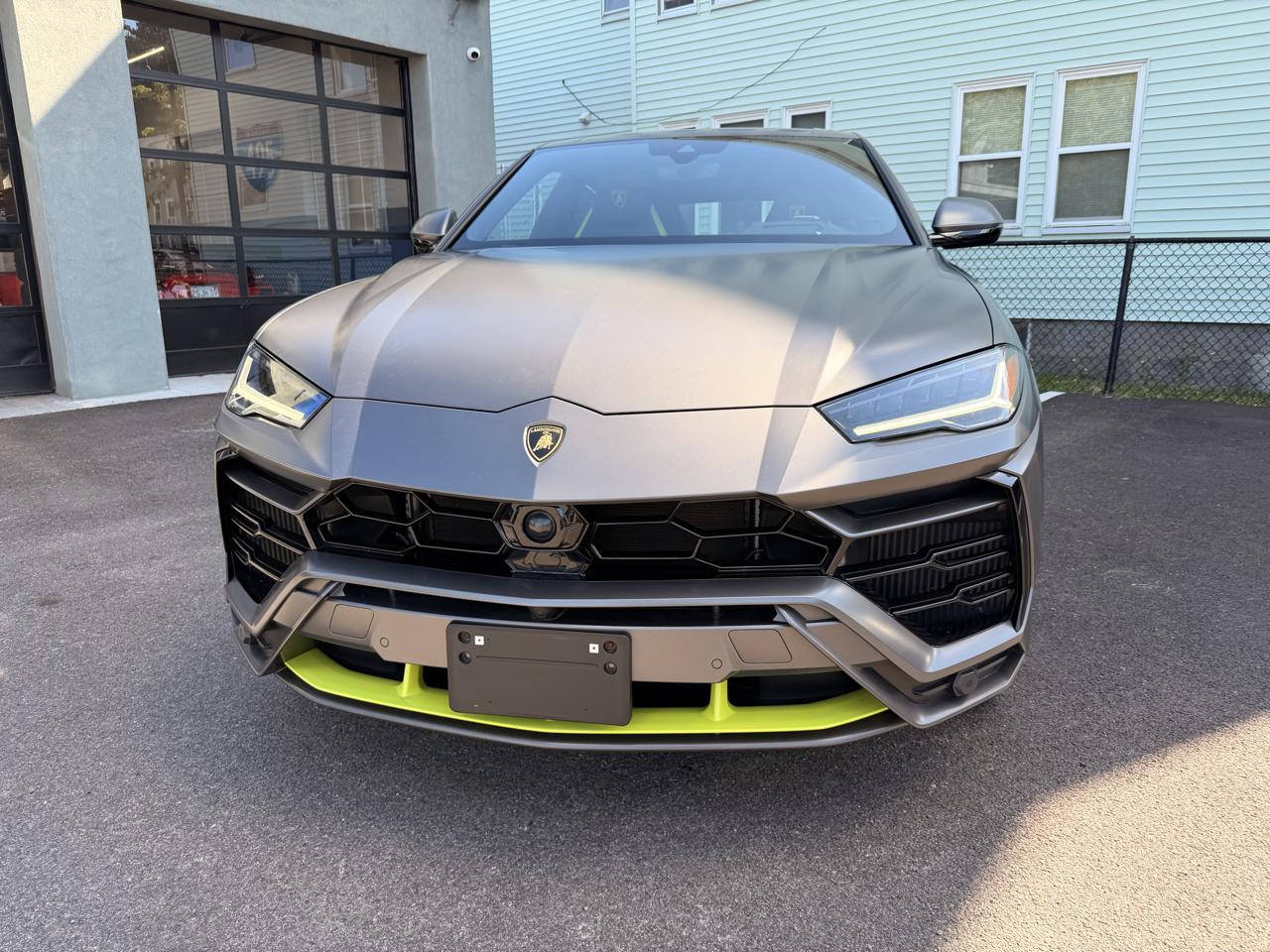 Lamborghini Urus AWD 2022