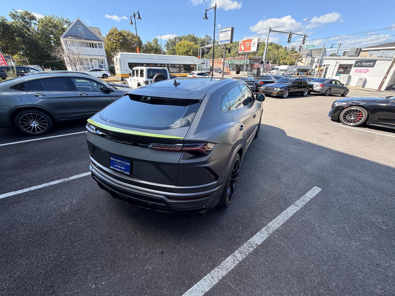 Lamborghini Urus AWD 2022