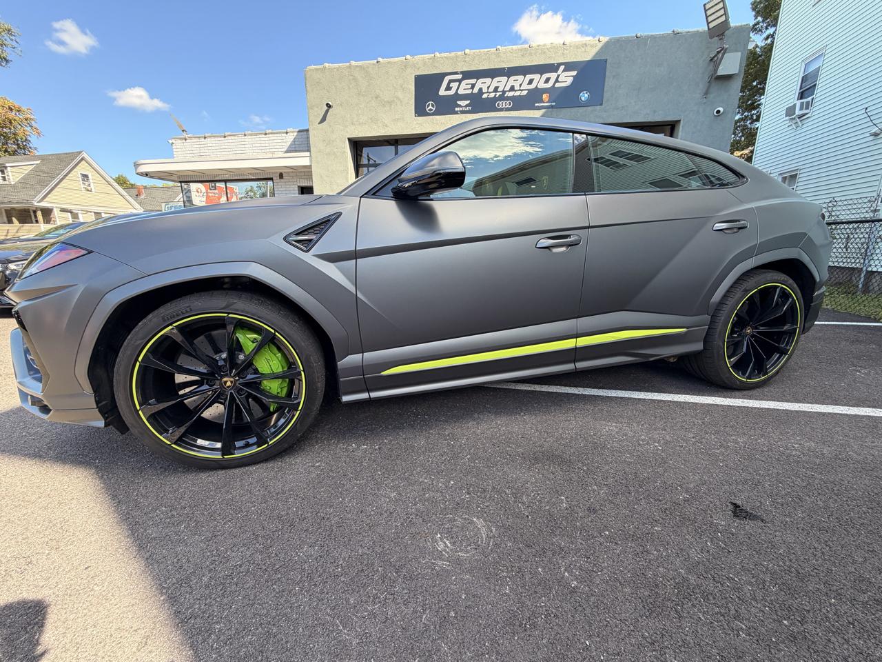 Lamborghini Urus AWD 2022