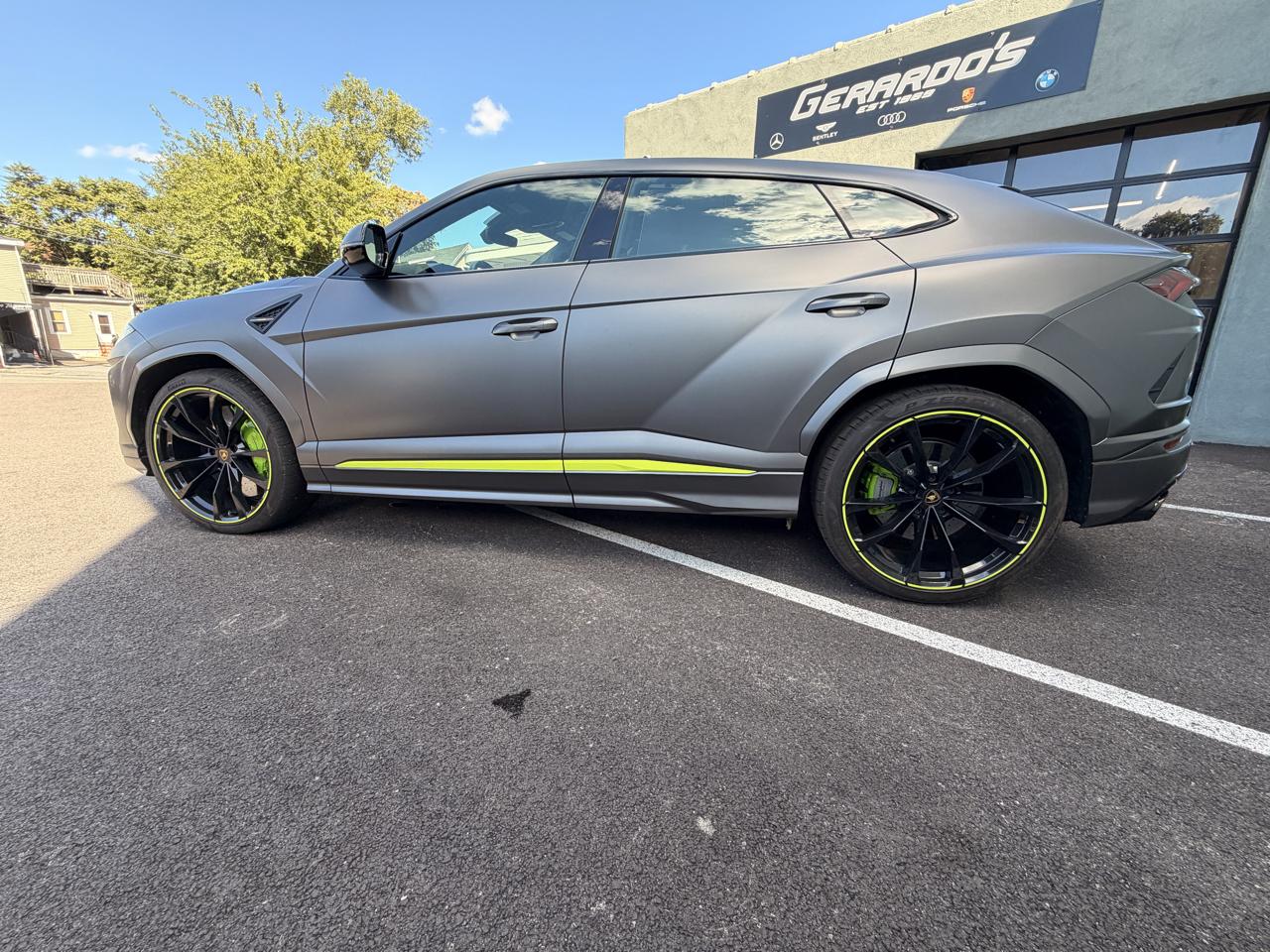Lamborghini Urus AWD 2022