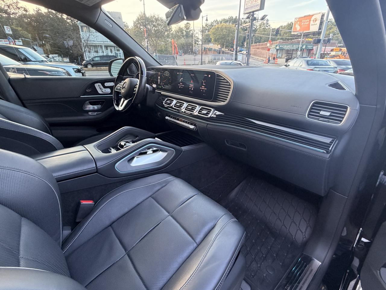 Mercedes-Benz GLS Maybach GLS 600 4MATIC SUV 2021